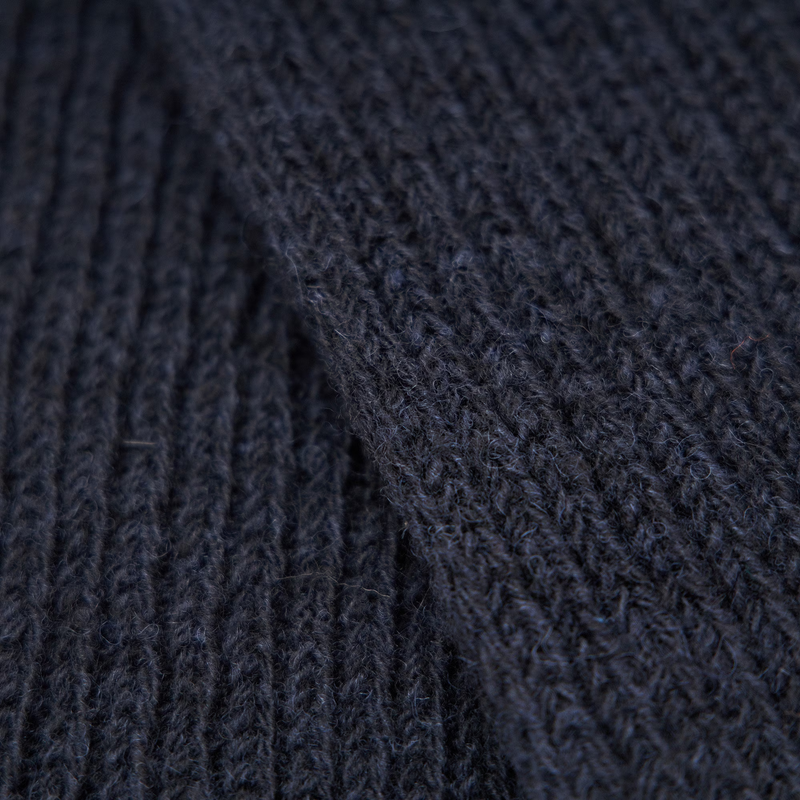 products/Midnight_Wool_Scarf_2.png